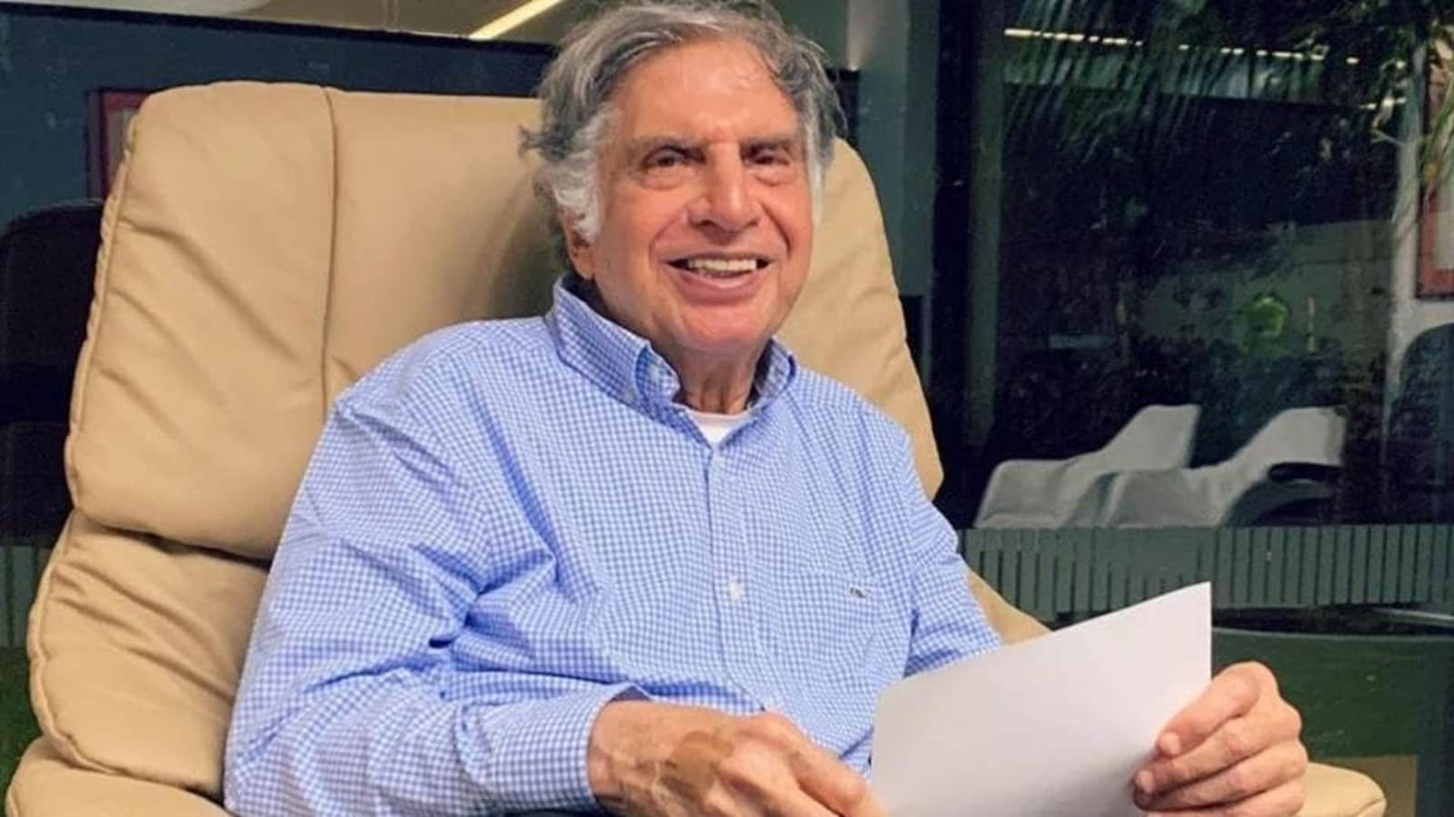 Surat Businessman Pays Unique Tribute to Ratan Tata